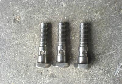 M12-51不銹鋼304導(dǎo)油螺絲 價(jià)格、廠家與選購(gòu)指南